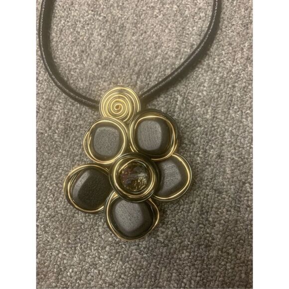 Wire Flower Statement Necklace - Picture 2 of 6